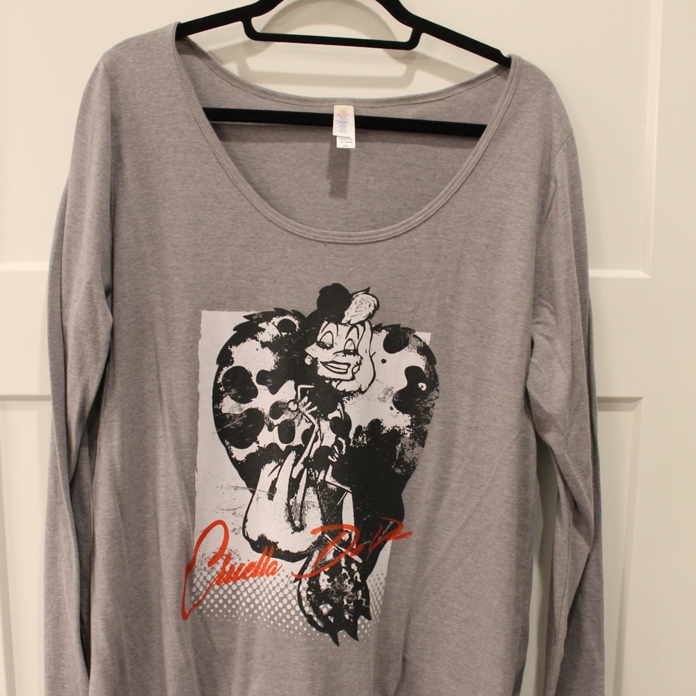 LuLaRoe Lynnae top with Disney's Cruella DeVil